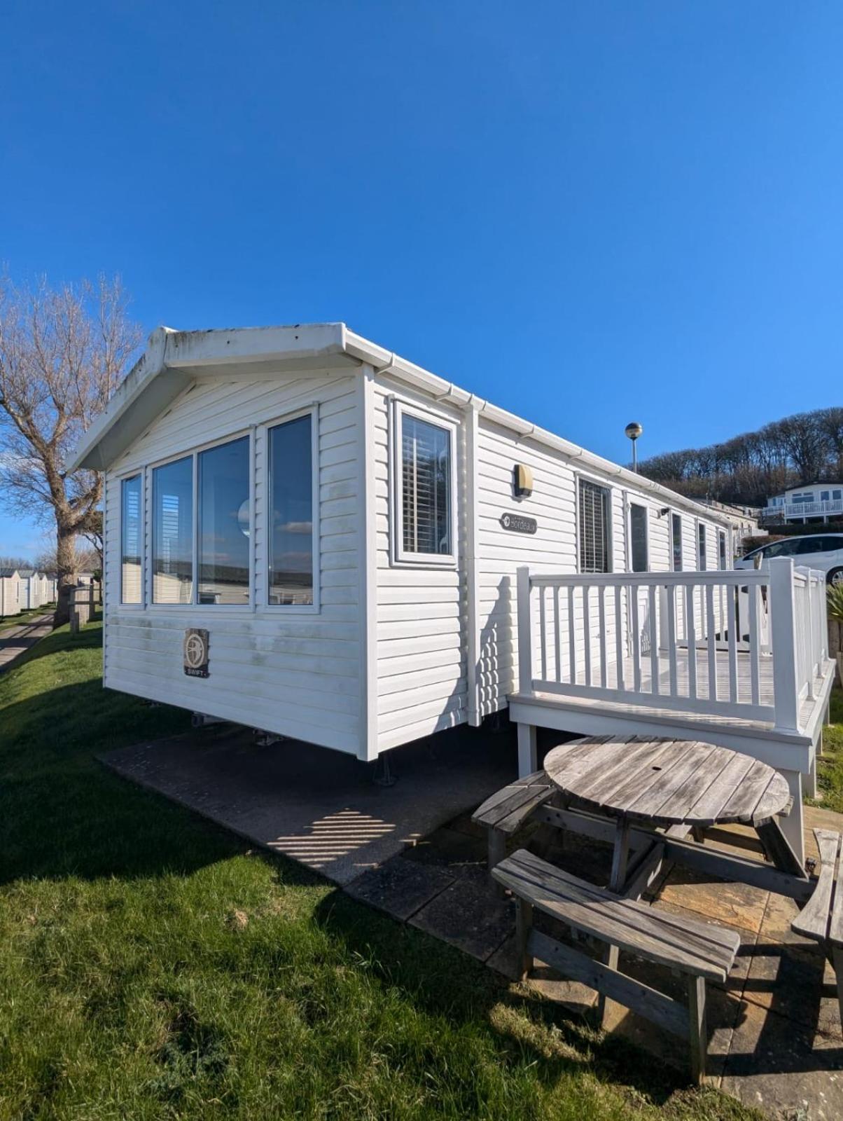 Beautifully Presented Dog Friendly Caravan On Very Popular Littlesea Holiday Haven Park Weymouth Wyke Regis Luaran gambar